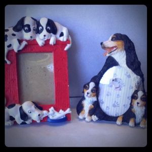 Novelty Dog Wallet Size Picture Frames Set/2-EUC